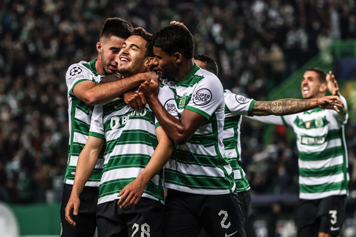 SportingCP's tweet photo. Uma noite de 𝐆𝐋𝐎́𝐑𝐈𝐀 Europeia! 💚

#UCL #SCPBVB #SportingCP https://t.co/0SV4O4m4ih