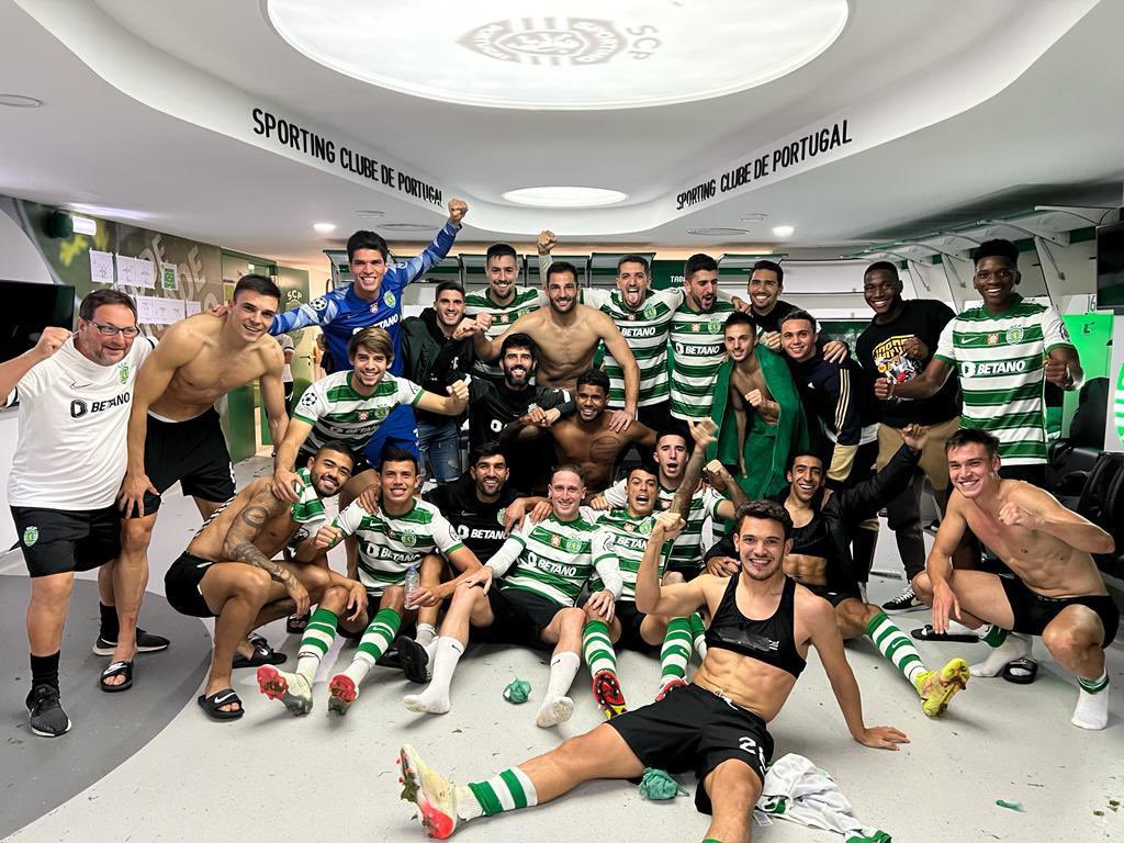 tiagomelotomas's tweet photo. Oitavos here we go 🎫 https://t.co/psMBNrESK7