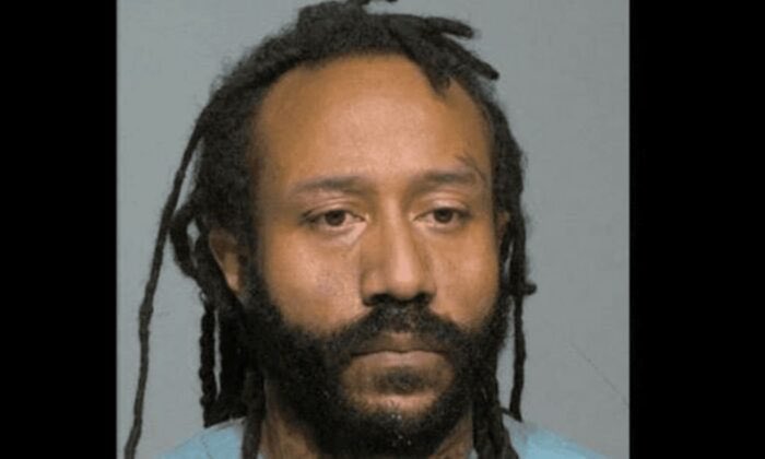 ____0HOUR1___'s tweet photo. Imagine if he had just entered the Capitol in January 6th the justice system might of actually done something #WaukeshaMassacre https://t.co/i4S3fQi6jO