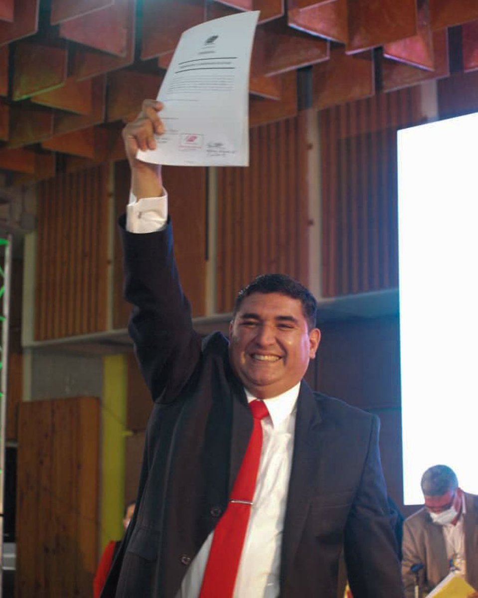 Hoy hemos recibido las acreditaciones que indican que el amor a Mérida llegó a la Gobernación, a las alcaldías y a las concejalías desde el corazón profundo de un cuerpo de merideños y merideñas que sienten a su tierra en toda el alma. 

#Merida #MeridaVzla