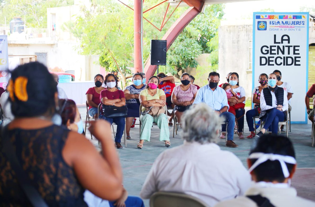soyateneadeisla's tweet photo. En Rancho Viejo también estamos escuchando el sentir y las propuestas de nuestra gente, gracias a los foros ciudadanos que realizamos.

Las decisiones de este gobierno serán tomadas a conciencia, pensando siempre en lo que más le convenga a las familias isleñas. 

#LaGenteDecide https://t.co/yurZloj0sZ