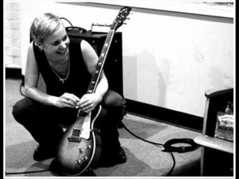 1novaversao's tweet photo. 328 - Wave of Mutilation - Version Kristin Hersh - (Pixies - released 1989)
#WaveofMutilation #KristinHersh #Pixies #1989s
https://t.co/sfhhgcwauH https://t.co/iC8yddIUEp