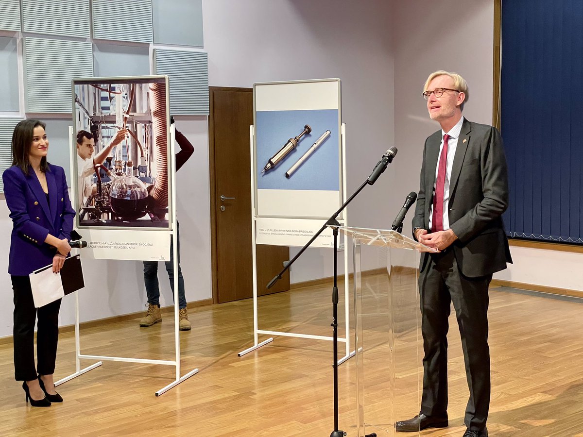 DKAmbCroatia's tweet photo. Gratified to be a part of the 🇭🇷 opening of the exhibition celebrating 100 years of insulin discovery. Denmark 🇩🇰 has since 1922 played a key role in research and production of insulin. #hsdu #fightingdiabetes @stenodiabetes #denmarkincroatia https://t.co/9xINYaFZ8k