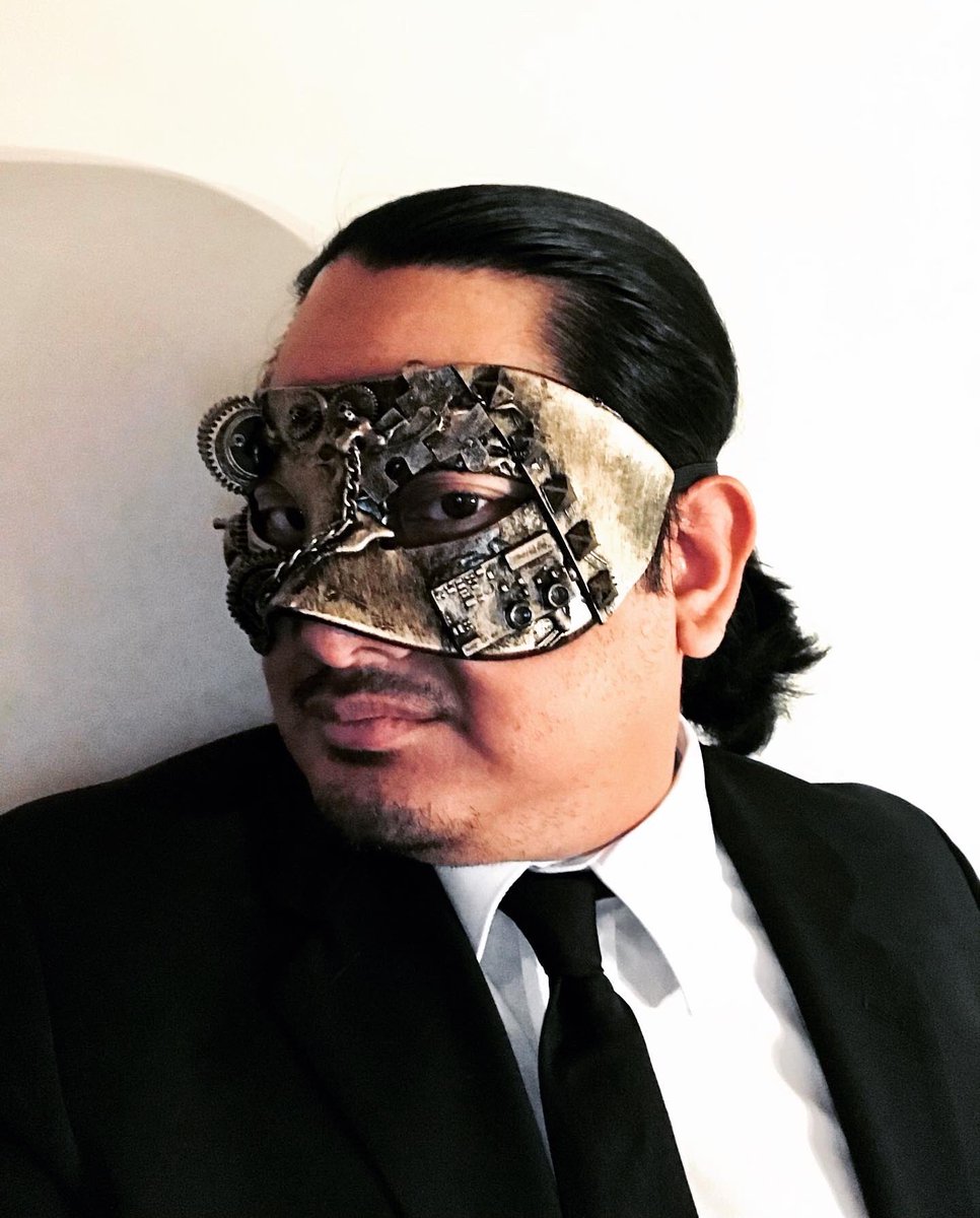 moondoggyspad's tweet photo. Ready for the “Maskerade” 2021 QWF Awards Gala (@OfficialQWF)!
Tune in to the QWF’s YouTube channel at 7pm EST. 🎭
https://t.co/45lpPooXan
#QWFAwards2021 #QWFMaskerade https://t.co/hiAI1rbwvN