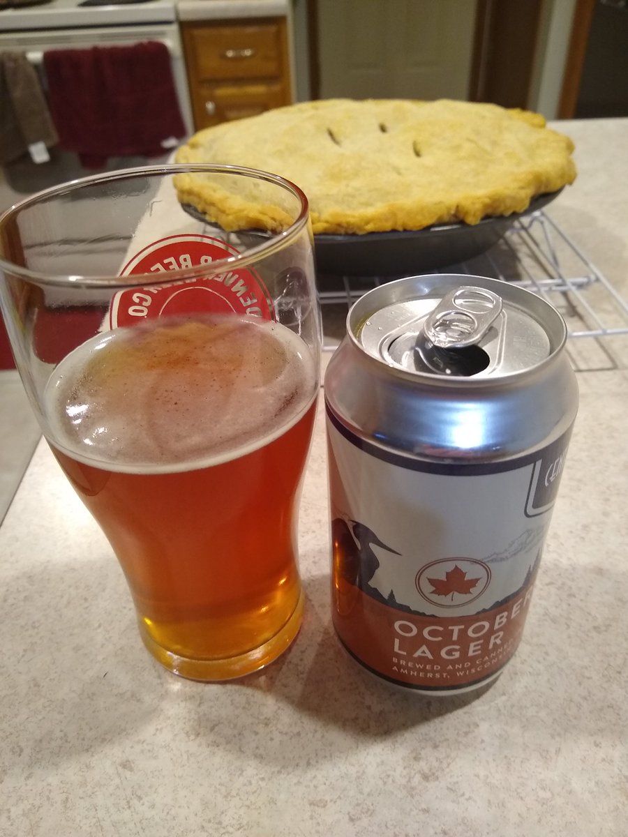 gbpfan's tweet photo. Look what I found, thought that all of the Marzen's were gone. #WiBeerWednesday #prethanksgiving #nicepie https://t.co/xFPOm28OrL