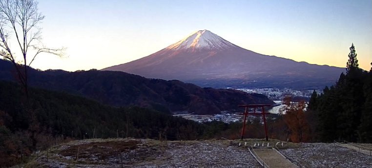 おはようございます🍁 今週は富士山🗻びより。 良い一日になりますように…