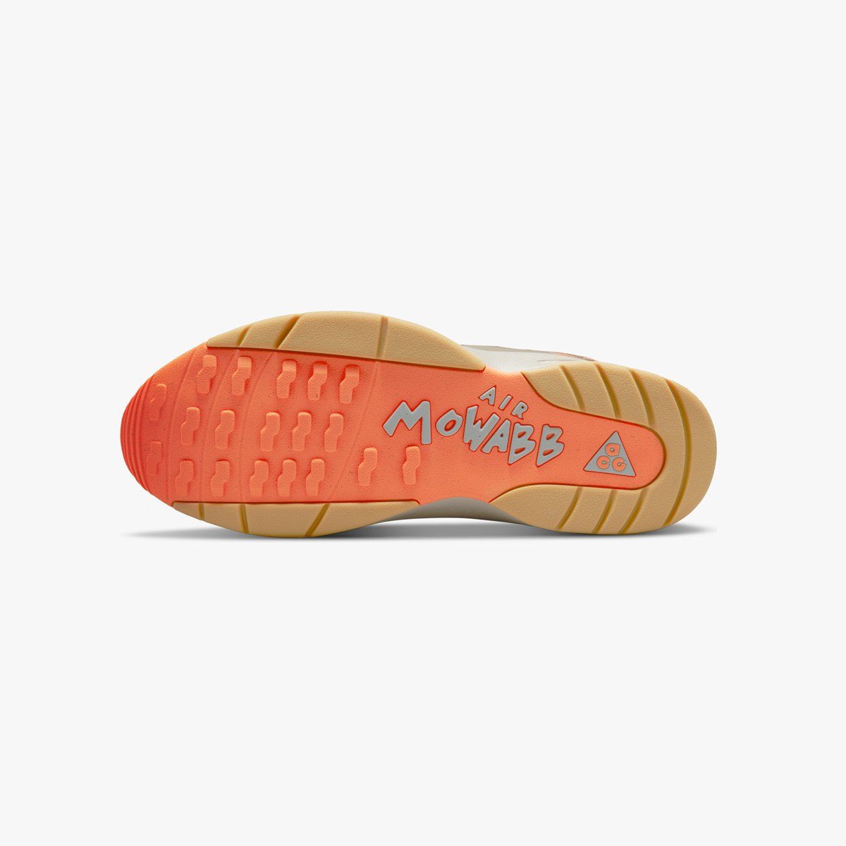 SNKR_TWITR tweet media