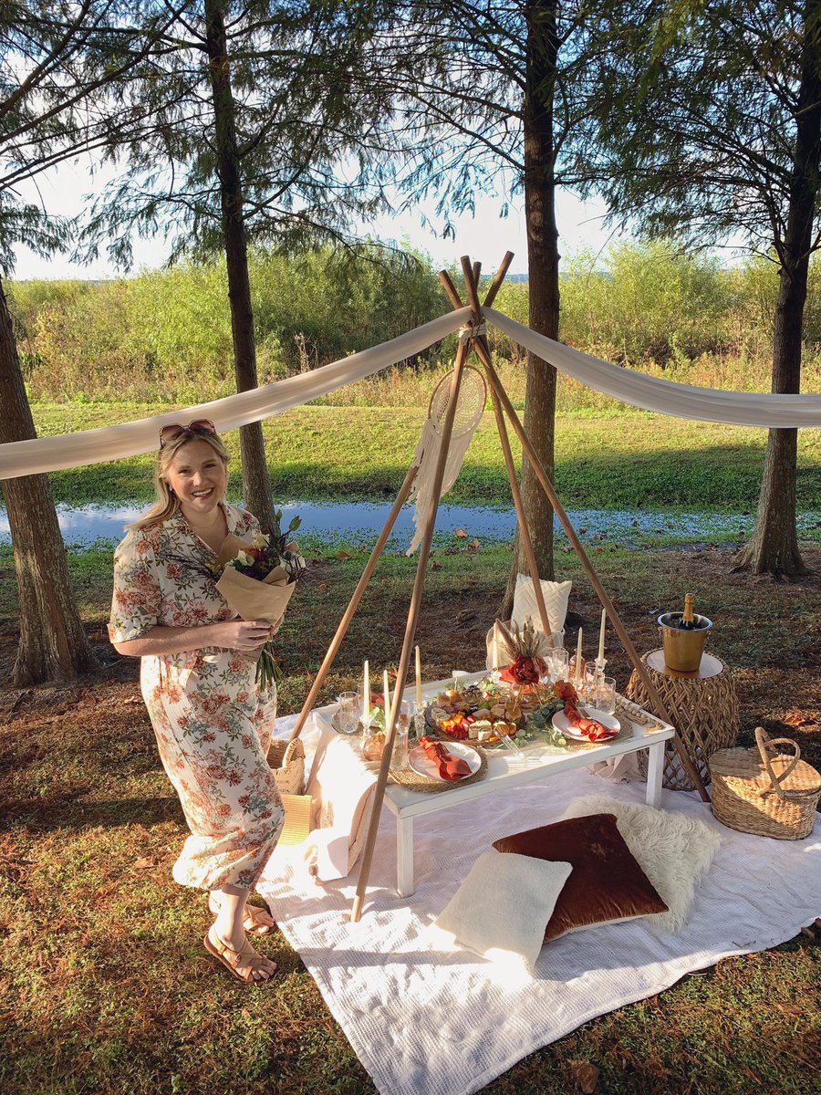 Jenn Tracker tweet media