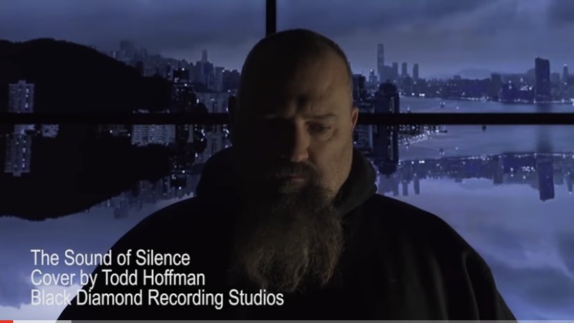 On_Bezorgd's tweet photo. @ashatenbroeke Todd Hoffman - Sound of Silence

https://t.co/94zAjWeZIr https://t.co/oAGc5NRLyZ