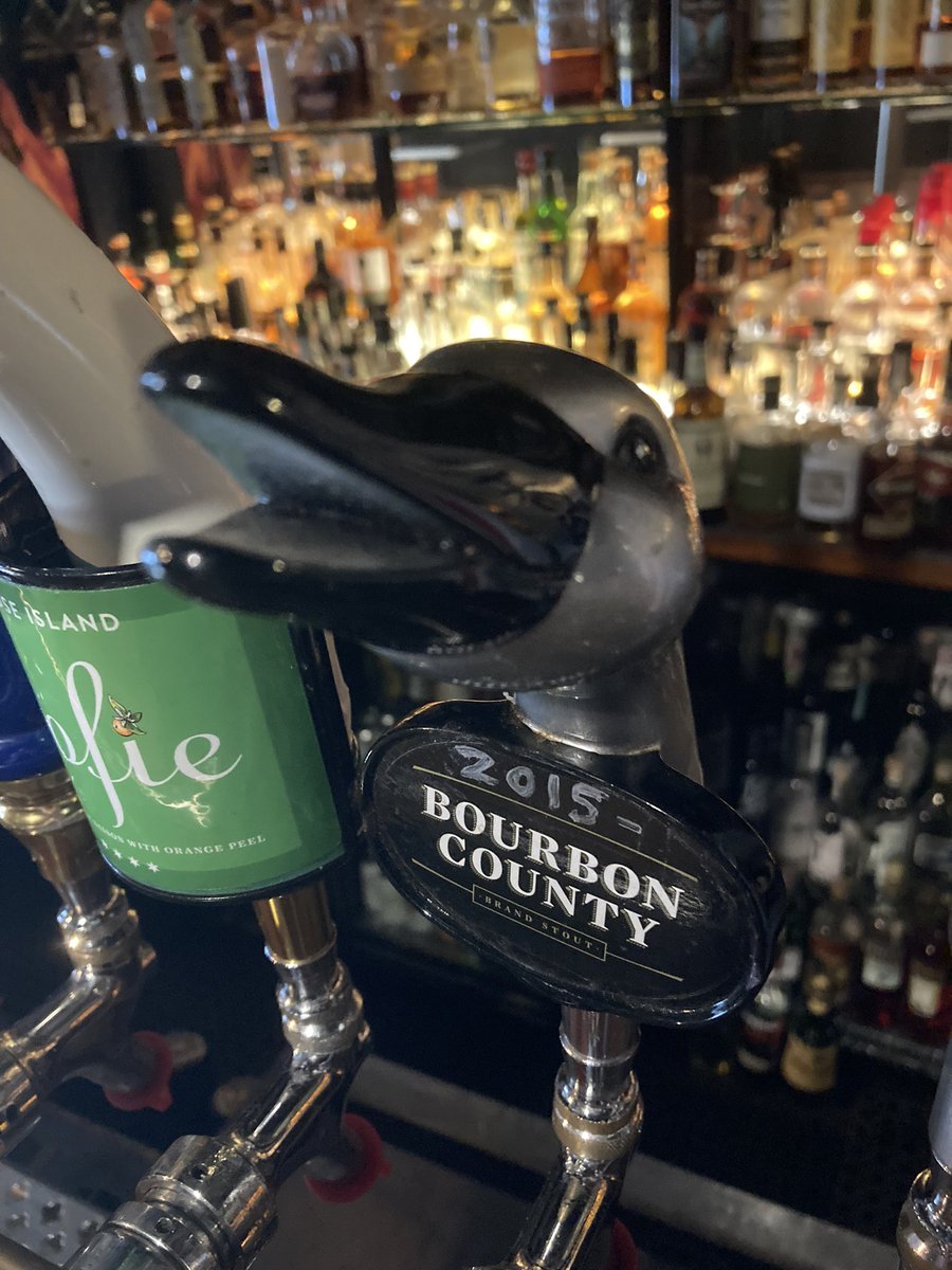 delilahschicago's tweet photo. Just tapped @GooseIsland #BCS 2015! #delilahs #chicago #delilahschicago #bourboncountystout #gooseisland #bcs2015 https://t.co/PGCVFadKXy