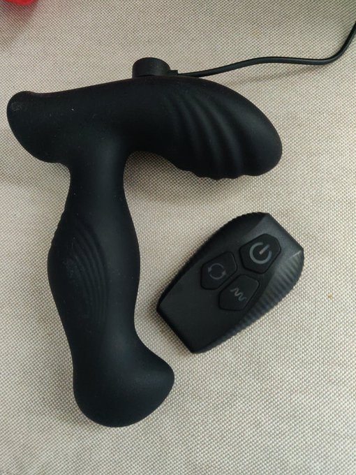 New toy 🥰🎁 https://t.co/l1EBwd3b7z<a href="/tag/mytwitteranniversary"class="tags"><span>#mytwitteranniversary</span></a>