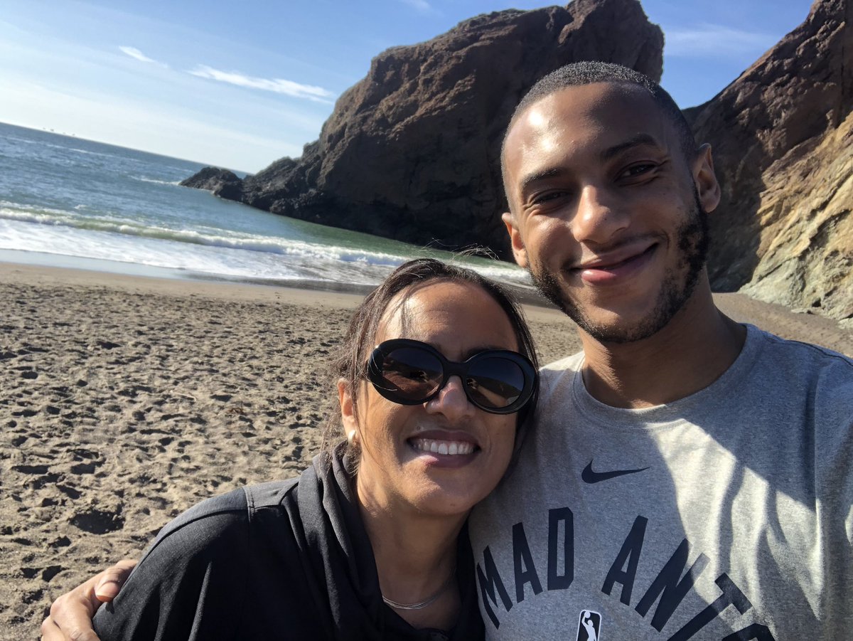 KBibbinsDomingo's tweet image. When your son invites you on a mom-son hike on your birthday 🔥🔥
#grateful
