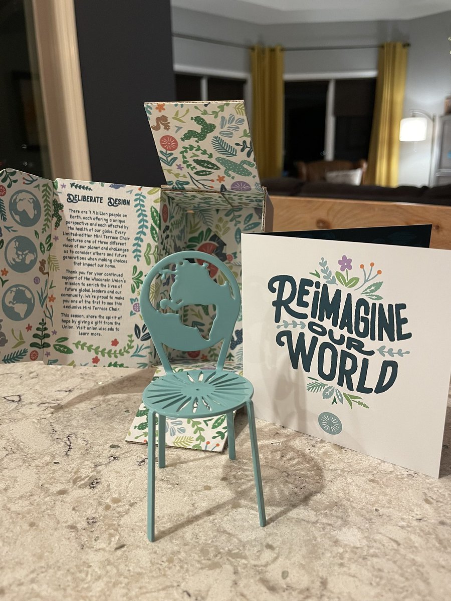 annenormsen's tweet photo. ✅ starburst chair evolution
✅ beautiful packaging 
✅ inspiring message
A perfect holiday greeting from our friends at @WisconsinUnion 🙏 https://t.co/tIULJvTQHD