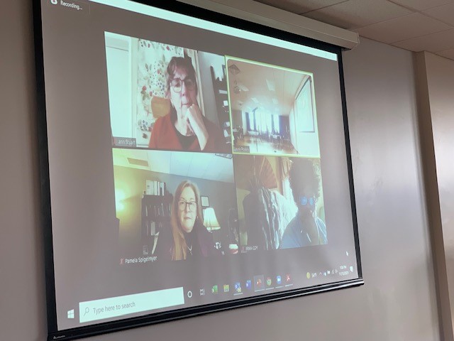myhilldistrict's tweet photo. Thank you to @MacedoniaFace for inviting us last week to participate in a conversation with our Hill District seniors so that we could share info & resources. We look forward to continuing to connect on what issues matter to them in the #HillDistrict.
#HillCDC #AgeFriendly https://t.co/mWkotrgr0z