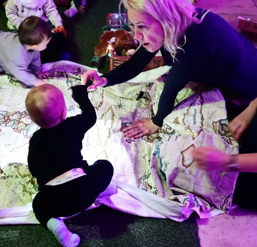 From @mrs.vanderd <a href="/instagram/">Instagram</a>
"We went back for more #babytheatre with <a href="/lilsupernovas/">Little Supernovas Ltd.</a> &amp; Onceupona...I can’t get over how concentrated &amp; amazed the boys were...So very high up in our list of  favorite thing to do with babies in London." #babysensory 
<a href="/pickledbooks/">🌶️ Pickled Pepper Books 🌶️</a>