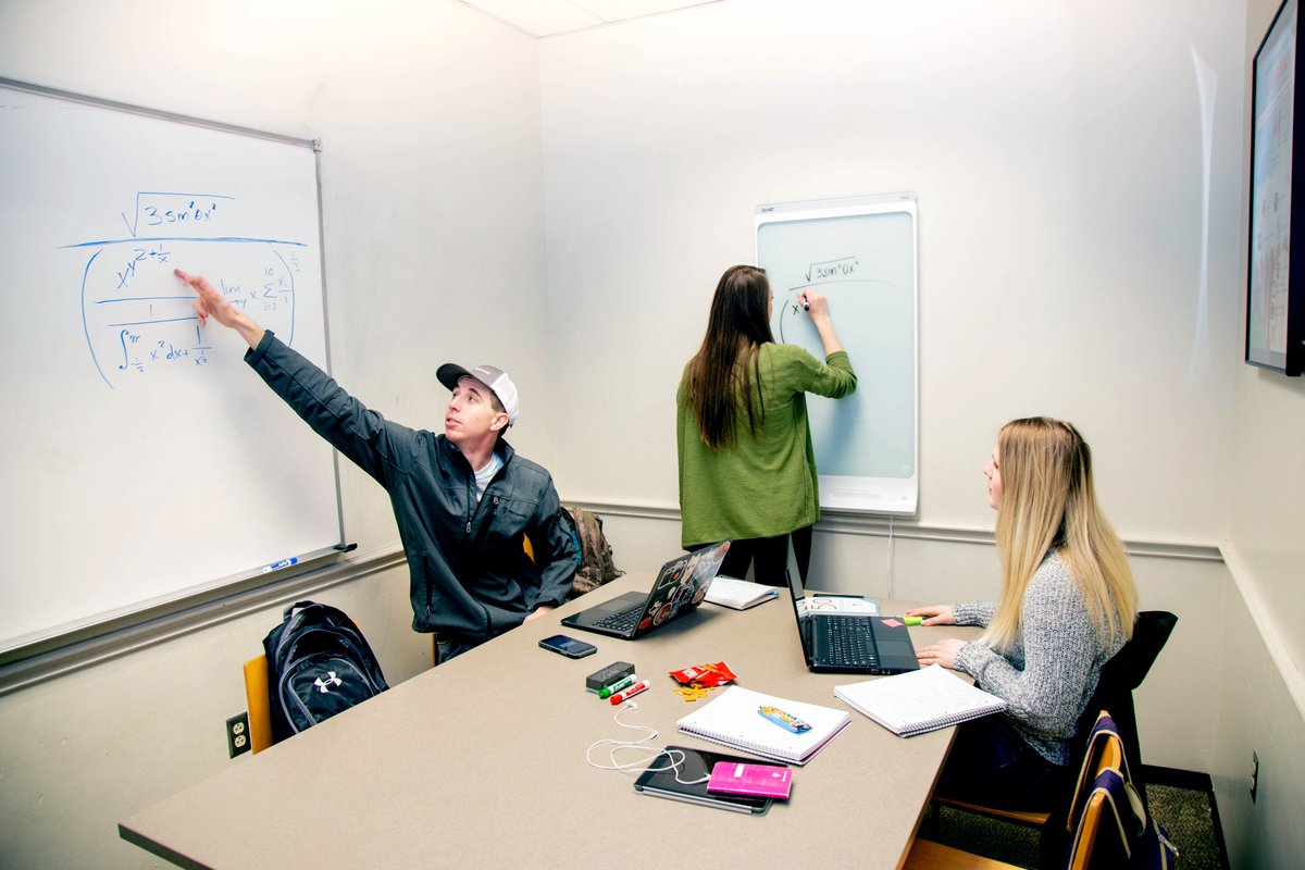 TexasTechLib's tweet photo. #WednesdayGrindStudySpaceFind
.
.
Looking for group study options? A quiet spot for yourself? Or, interactive whiteboards that can save your notes? You will find what you are looking for in the Library stacks (west side, floors 1 - 5).
.
.
#GoLibrary #GoCreateYourWorld https://t.co/16hhV10DjN