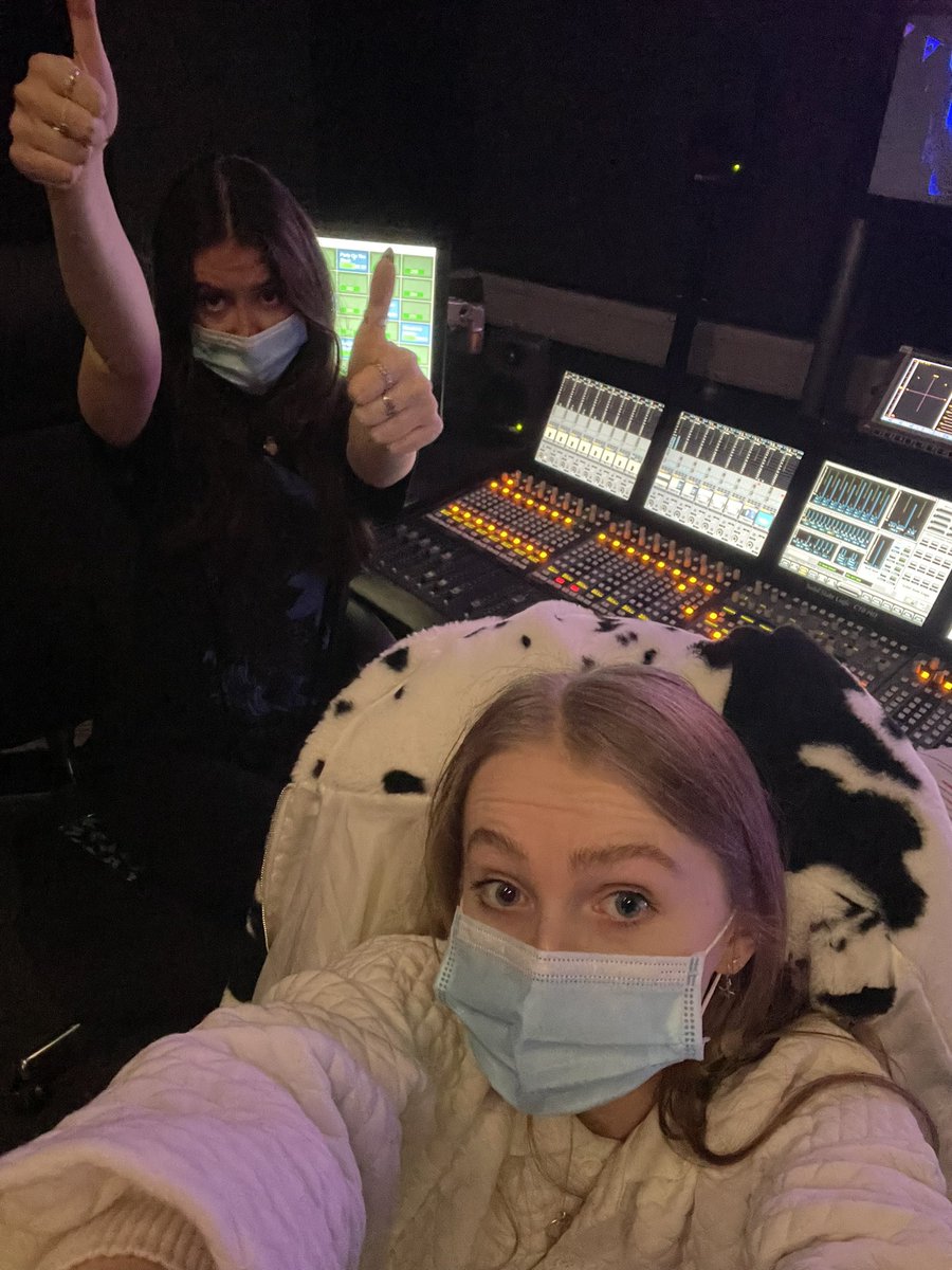 anouskamedia's tweet photo. that's a wrap on our quiz show 'On The Same Page' ! had a great time being sound assistant &amp; cant wait for the next show :') https://t.co/eZP4TW15Zc