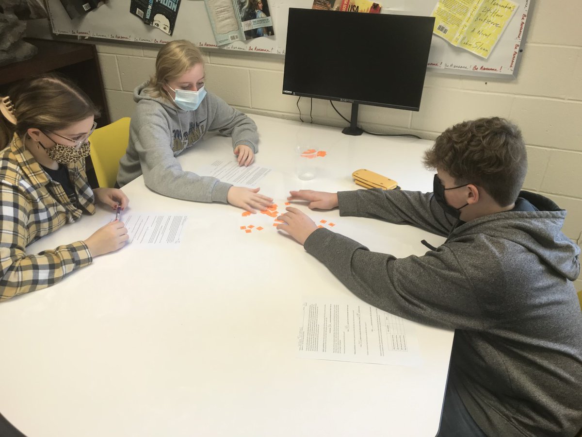 MagnoliaAlgebra's tweet photo. Algebra 1 students explored exponential functions with my modified "Last Man Standing" introduction activity. Students indirectly built exponential decay functions and modeled graphically the number of survivors after each round.
#exploration
#exponentials
#cooperativelearning https://t.co/b3wPuwzQUv
