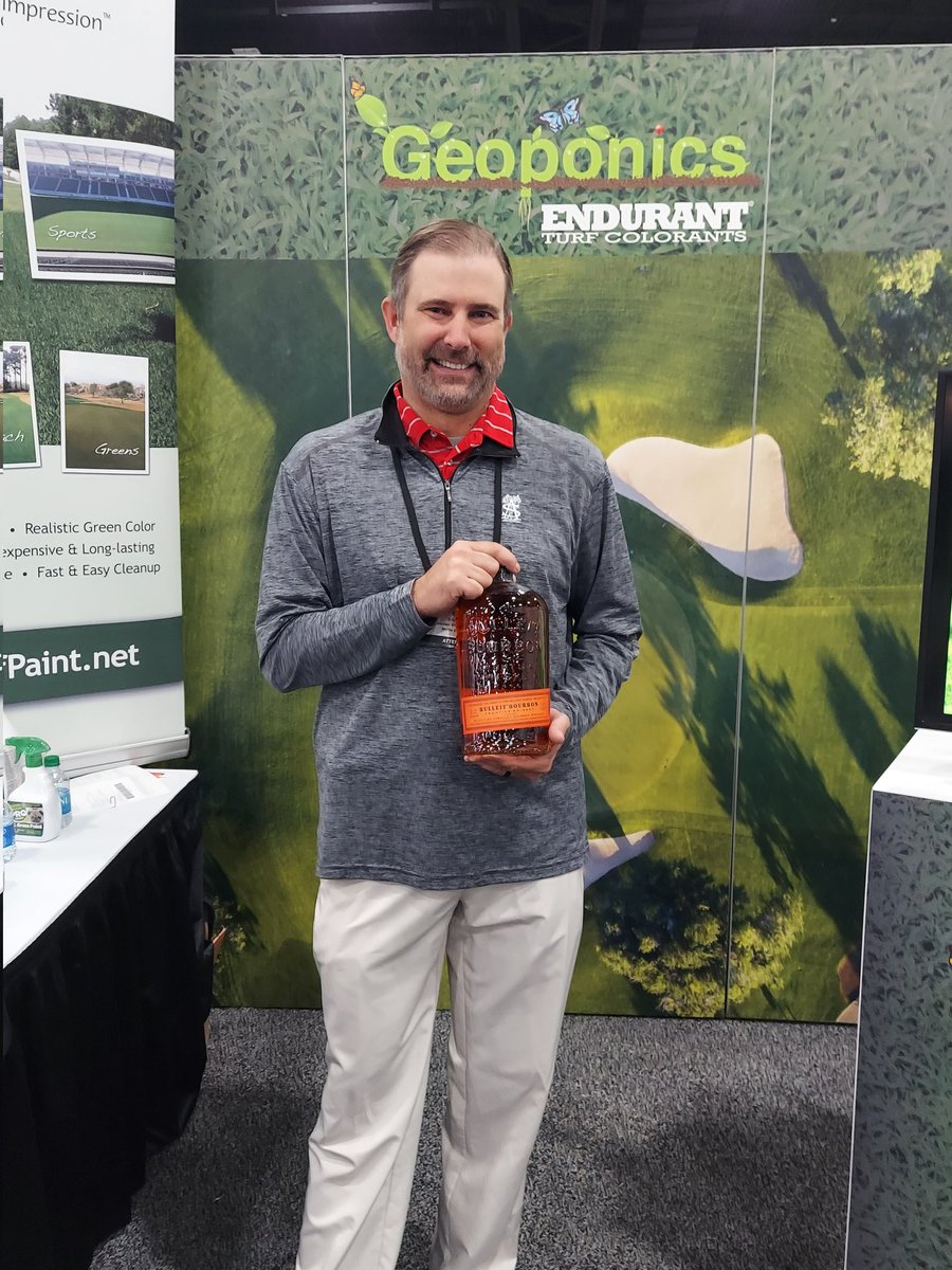 TurfPaintGirl's tweet photo. Congrats to 13 yr long @geoponics @endurantpaint customer &amp; great friend Eric Covelli of Arcadian Shores in Myrtle Beach, SC on winning the liquid goodness. We appreciate you Eric! Enjoy! #carolinashow2021 #turffamily https://t.co/XzTpTIUkaR