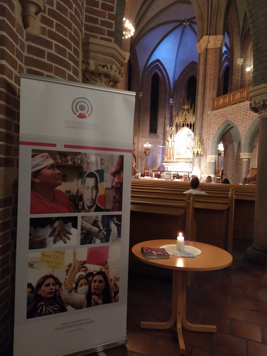 nhrf_hrd's tweet photo. Takk til #Trefoldighetskirken, @kirken og @KristneRaad for at vi fikk komme og presentere utstillingen vår "Changing the Narrative" og Fondets arbeid mot moderne slaveri under #GlobalUke! https://t.co/LOKN8SvxyQ