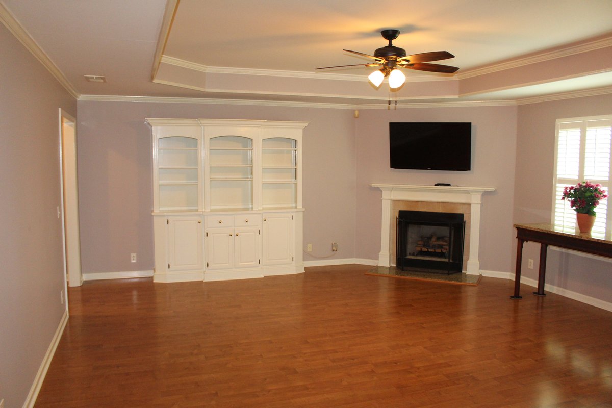 BobParksAuction's tweet photo. Don't miss this 2 bedroom, 2 bath, all brick zero lot line in a prime location! ESTATE AUCTION - Nov 18 @ 4:00pm
1830 Thomas Court, Murfreesboro https://t.co/15MkMEOxOZ https://t.co/5WW47ZkJee
