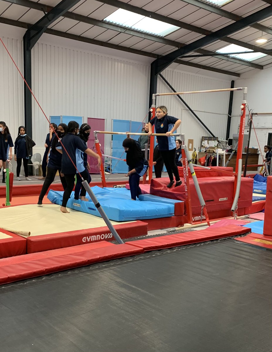 DanceMaindy's tweet photo. Fantastic session at planet gymnastics today @CathaysHigh Year7 @CathaysHigh_PE https://t.co/p8zzRpl09l