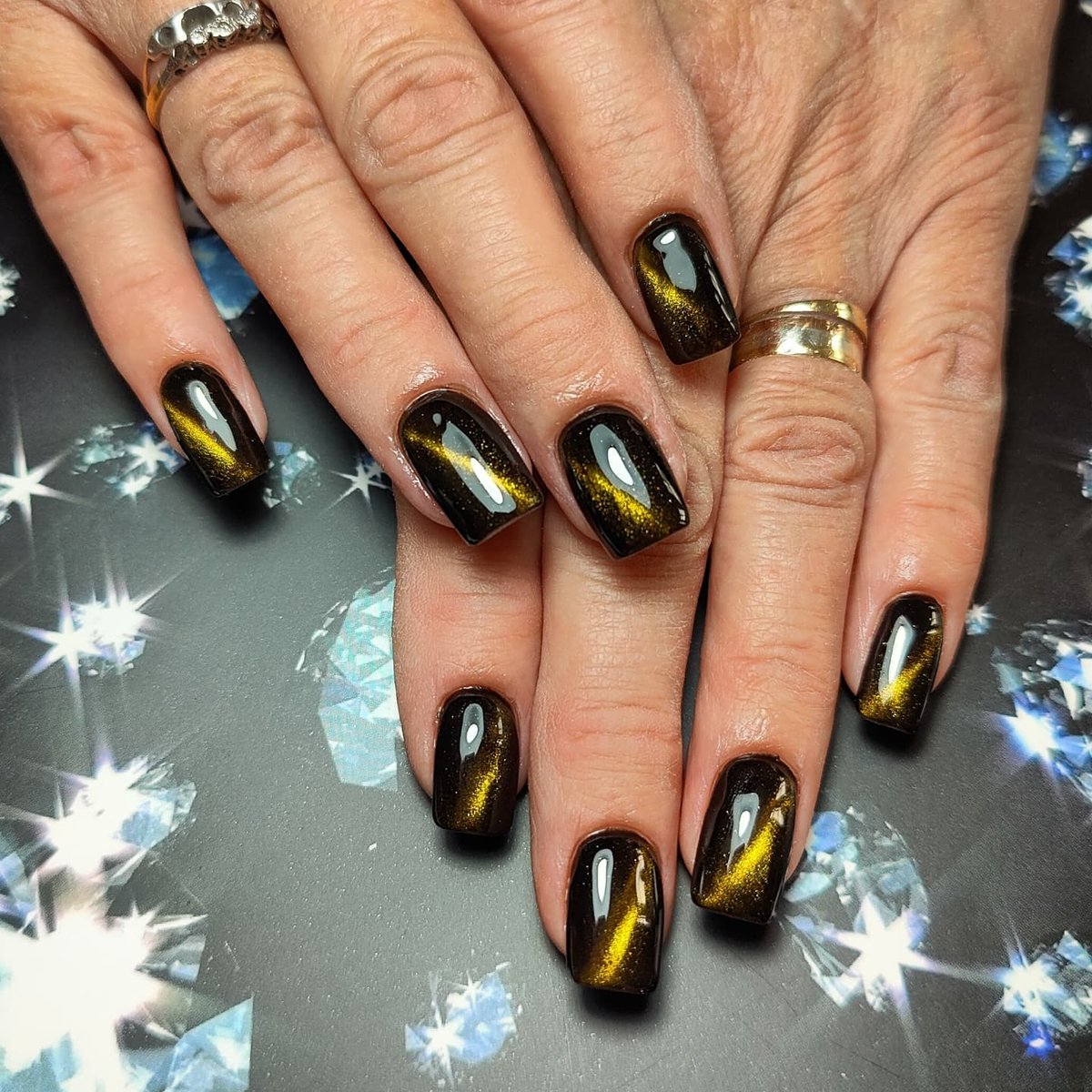 NailchemyUK's tweet photo. Cat eyes are favourite from last and this week.
What do you think?
Nails done by @dorota.pietrzyk.nailart
Using The High Priestess on Onyx.
#nailartist #nailstylist #nailsuk #showscratch #nailsonfleek #birminghamnails #nailart #naildesign #nailextensions #gelpolish https://t.co/uPWJfBWelD