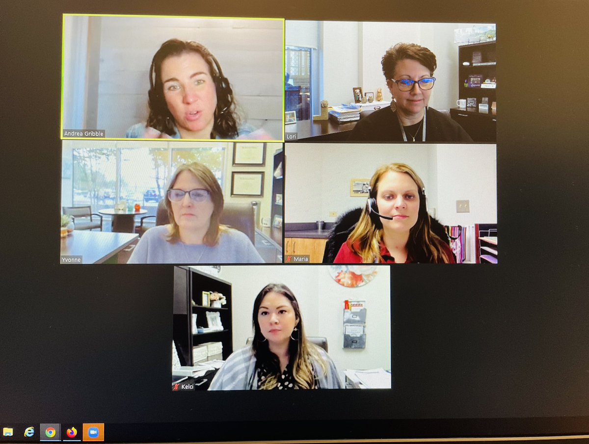 LoriMaugans's tweet image. Thanks @andreagribble for inviting our #HumbleISD Web/Mobile Team to present today on using Twitter! All Aboard the #TwitterTrain🚂! #SocialSchool4EDU