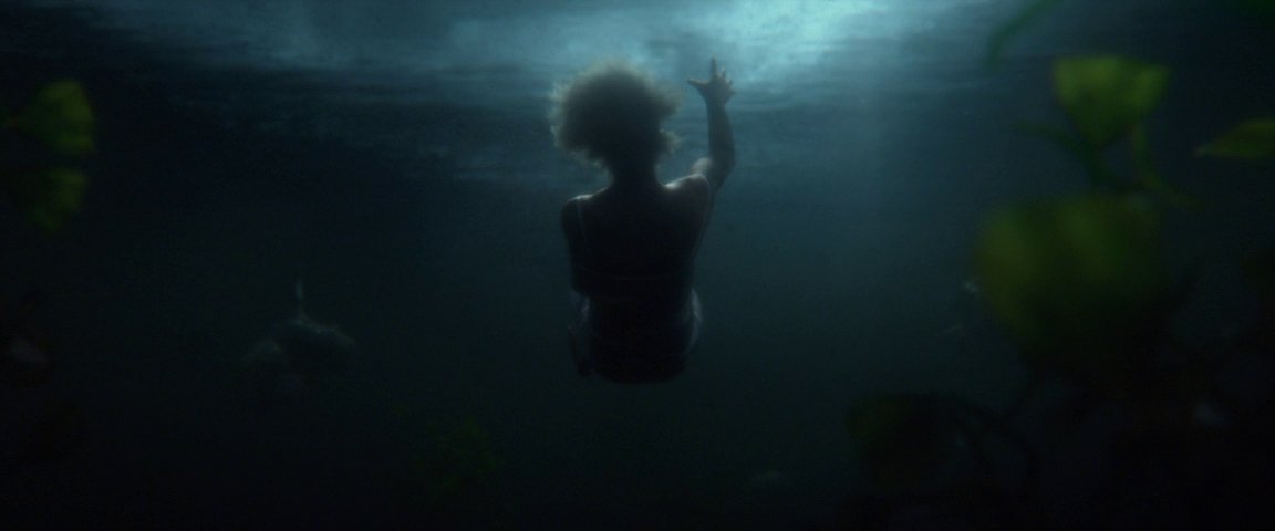 TheCinesthetic's tweet photo. gone girl (2014) dir. david fincher https://t.co/6AdeNADBlq