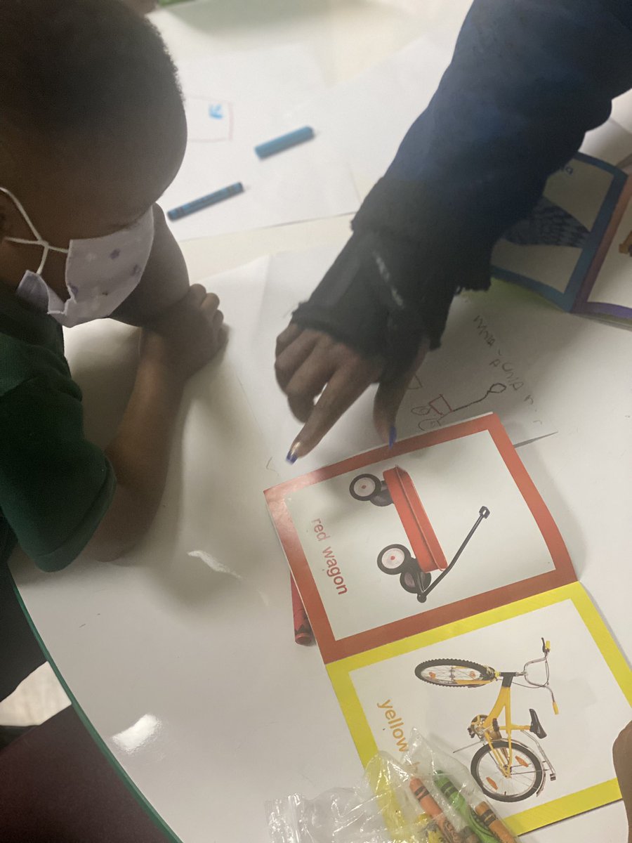 RL_Caldwell's tweet photo. The collaboration process was on🔝 C&amp;I + IDD+ Coaching is 🆙 TY @JPulliamAPS for the instructional🚶🏾‍♀️ today 👉🏾 doing their @APSBoydES BEST 💚💛 #fowler @SparkyAPSteach @APSIDDJSFaison https://t.co/00AJgIphH4