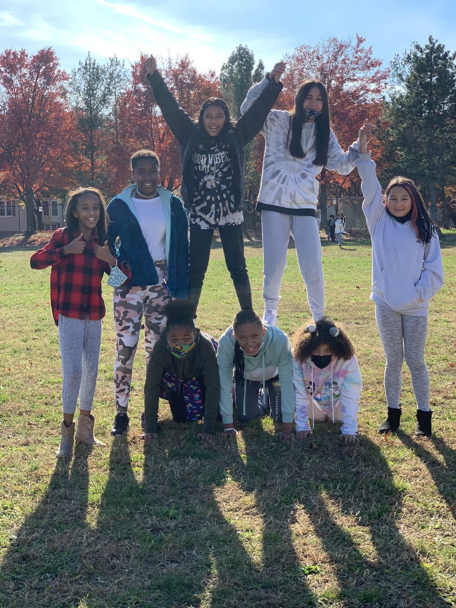 Hitomi Sato tweet media