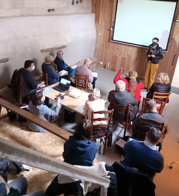 RoyNathali's tweet image. #TousMobilisés|📢Après midi d'information sur la Création d'Entreprise et le Portage Salarial au Tiers Lieu le Planty d'Ecuillé🌳avec ITG
1⃣8⃣demandeurs d'emploi en réflexion- porteurs de projet, échangent, posent des questions et bénéficient de conseils précieux pour réussir🌈