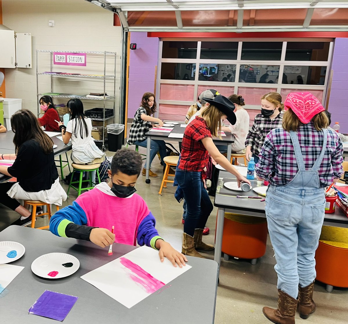 Mmolohon34's tweet photo. Art Club is in full effect! Let’s get our weird on kids!!!! 🤪🎨🖌 @mcmspartans @MCM_Principal https://t.co/MIerMdRLED