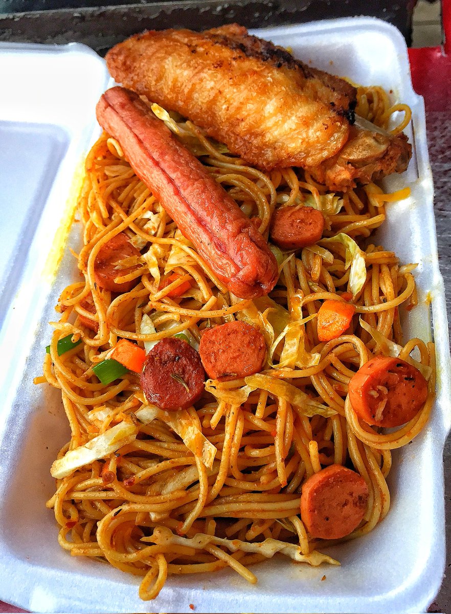 WildChefHuman's tweet photo. Tomorrow, I want to sell 20 packs of each of the following items.

-Turkey, Pasta, Sausage and Plantains - #2000
-Turkey, Sweet fried yam and Fried Eggs - #2000

DM me or @mercyeatslagos to order or call 07081470029
Lagos only. 📍 https://t.co/VxXbR6rgD3