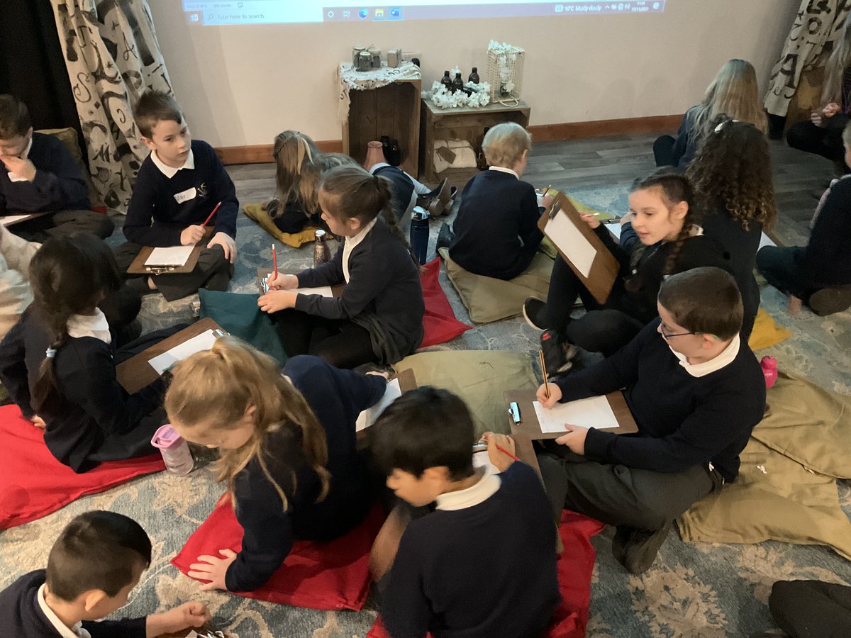 EdenthorpeHall's tweet photo. Year 4 had an amazing time we had at the Grimm and Co head quarters today! It was so lovely seeing how excited they were about their writing! We can't wait to see the book and illustrations when Mr Scribbles brings them in next week! @GrimmAndCo #weareastrea #immersivewriting https://t.co/7bHpP4xASH