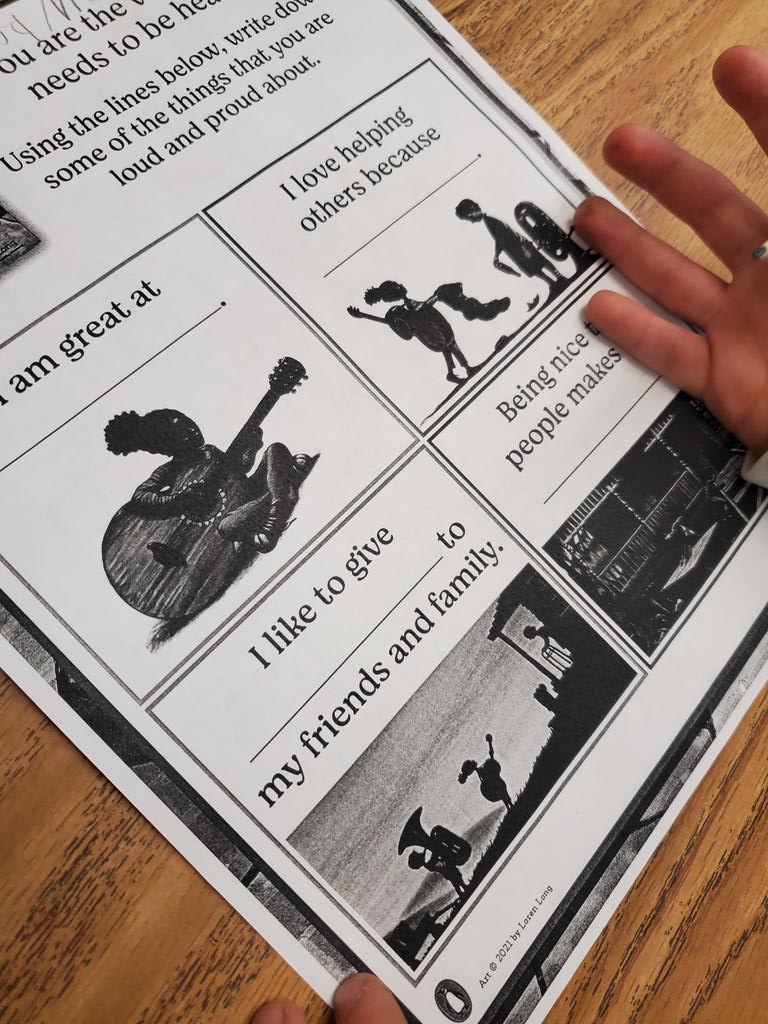 1HFirstGrade's tweet photo. We are using Amanda Gorman's book about change to think about what we are great at, why we like helping, what we like to give friends and family, and how being nice to people makes us feel. https://t.co/CSSYzXMWpp