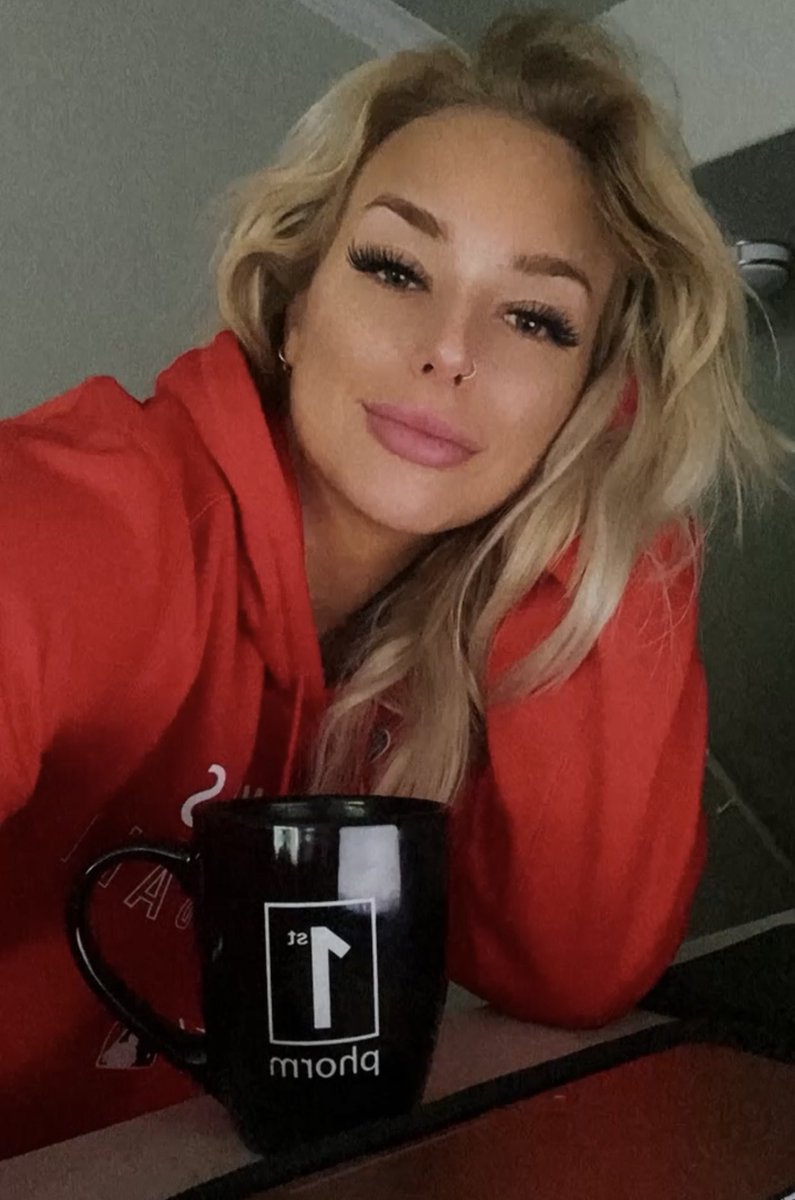 Mornings of coffee + 50 degrees + <a href="/ChihiroInuETH/">ChihiroInuETH</a> at almost 4K holders and climbing 👀🔥🔥😛 #cryptotrading #Crypto #CHIRO #ChiroArmy #tradesmarter