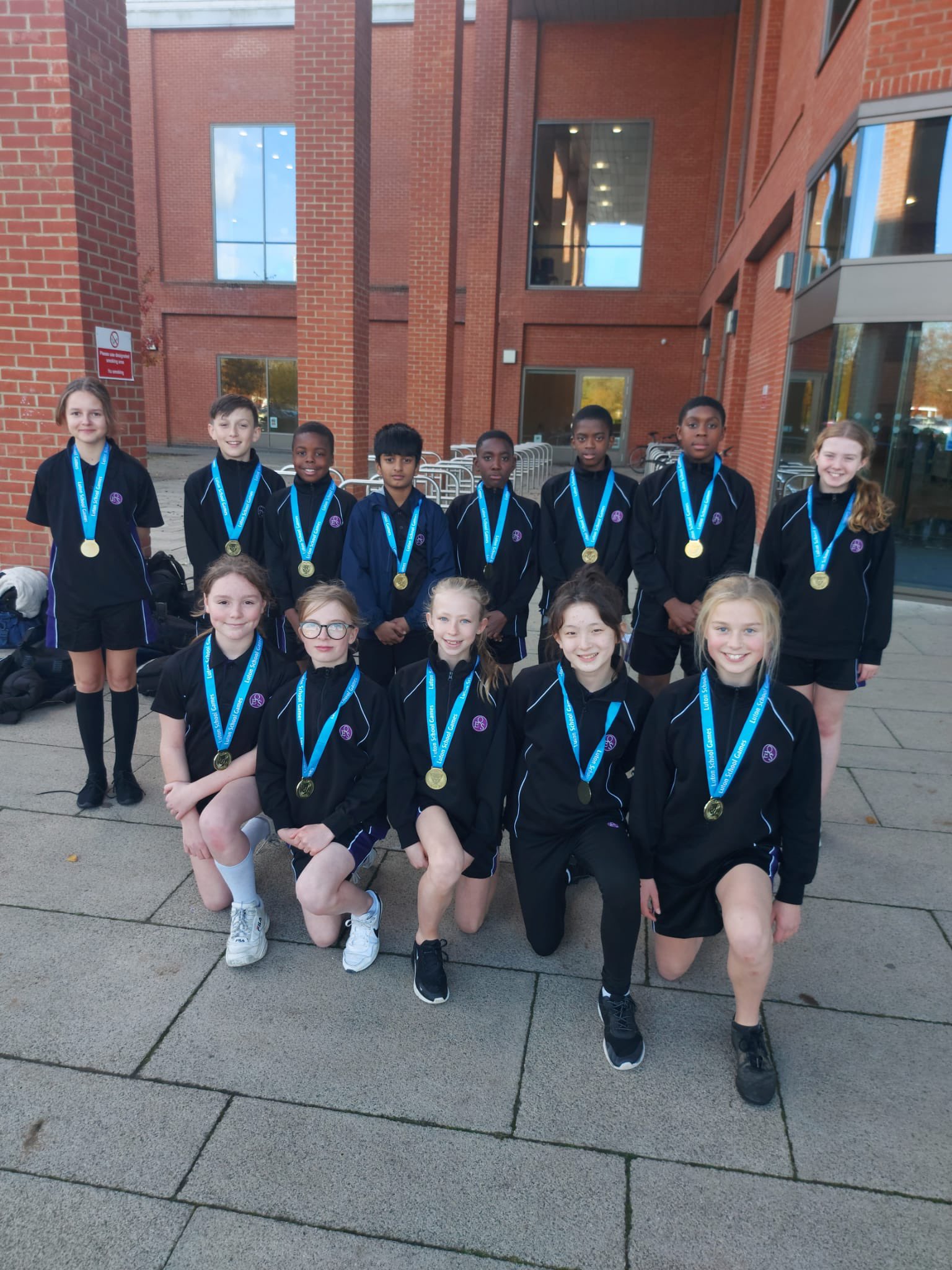 Queen Elizabeth School Qesluton Twitter