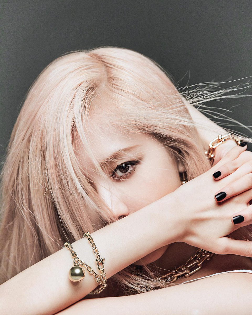 I vote #MAMAVOTE #rosé