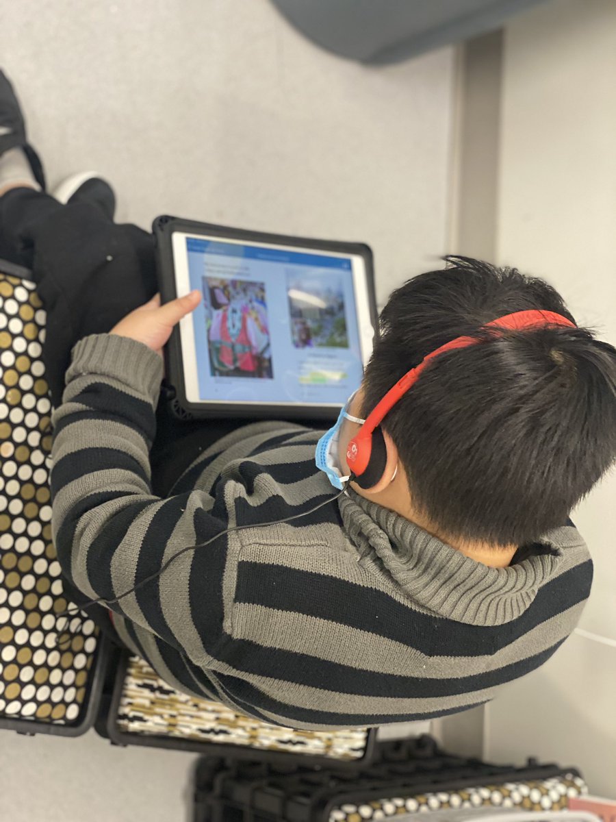 This crazy weather day calls for lots of cozy reading time. These leaders are engaged in stories that interest them. #readingisjoyful <a href="/dewitt_jillian/">Jillian Dewitt</a>  <a href="/Connaughtcomets/">Ecole Connaught</a>