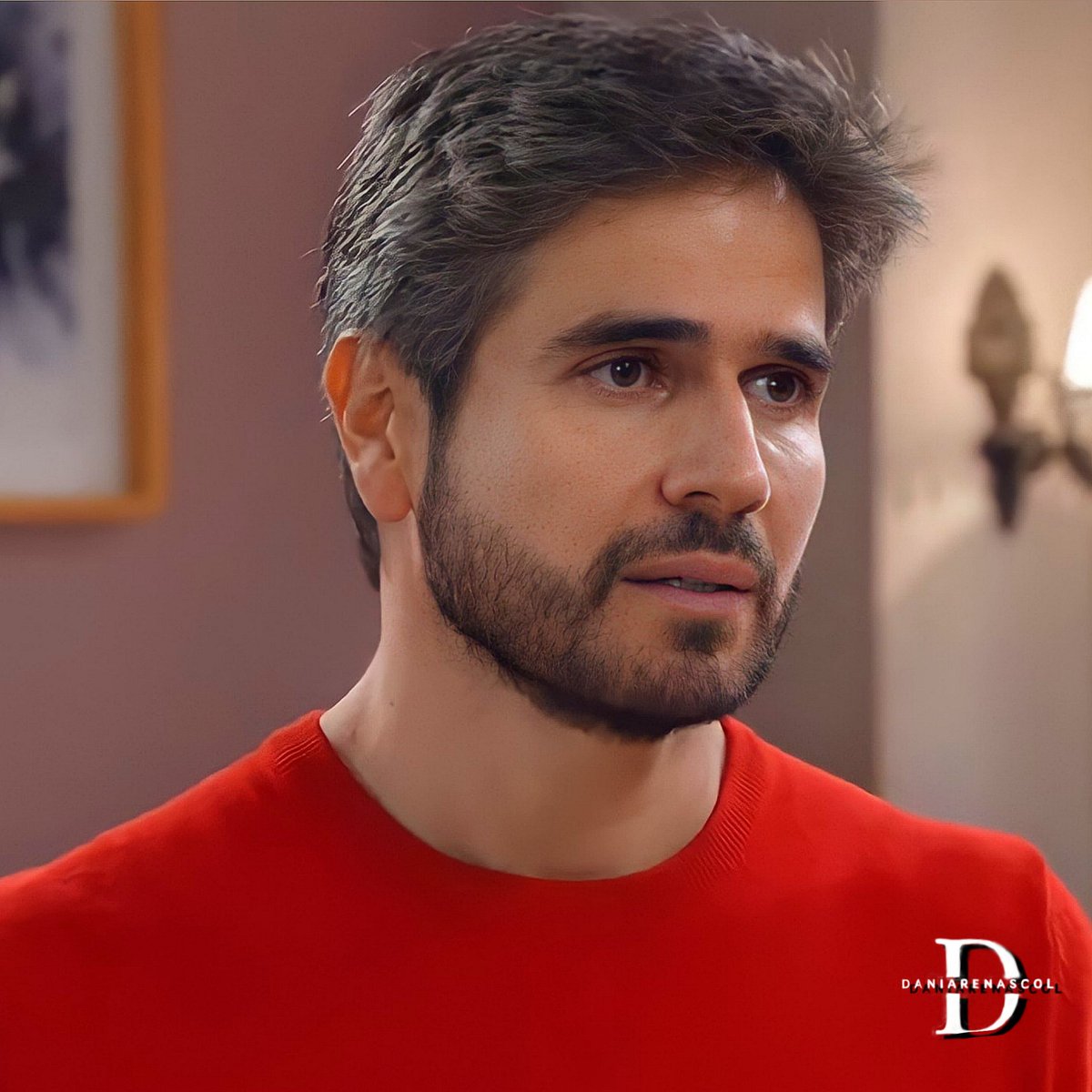 DaniArenasCol's tweet photo. #FelizMiercolesATodos #1Parte #Fotocapturas #MejoresMomentos
#Alberto #DanielArenas #SOSMeEstoyEnamorando #Capitulo52 #ConLasEstrellas #TelevisaTelenovelas #Mex #TeamDanielArenas #DaniCaritas #MiercolesDeGanarSeguidores
😘❤💋🌹😚👍🧔🏻👕❤😍🤤🆘️💘🎬5️⃣2️⃣📺✨🙌💫 https://t.co/fyEeS2L5DZ