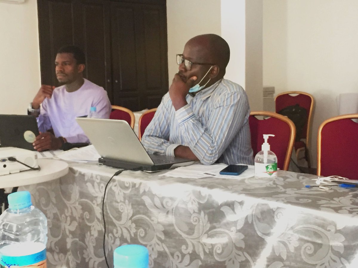 aly1956's tweet photo. 16/11/2021
Troisième Réunion TASK FORCE
Mauritanie Engage 🇲🇷
@agd_ong @PRBdata @CRSD_Senegal
#akrim https://t.co/SgHBfwHhCA