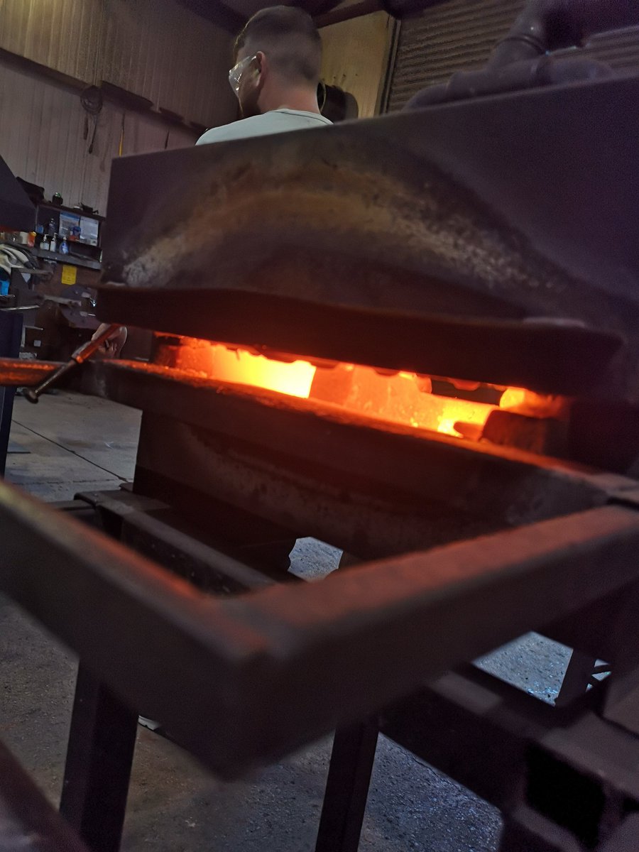 Riggers22's tweet photo. After not spending any time on my book in a few months, it was awesome to get to do something book related - an experience day as a blacksmith: my protagonists profession.
This was both epic fun and great research!
#WritingCommunity #bookresearch #blacksmith #hammerforging https://t.co/JuYGarX2zf