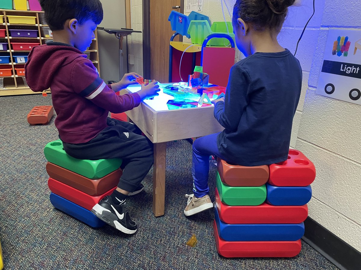 Megan Lucier tweet media