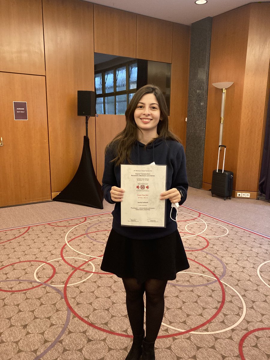 KKubatzky's tweet photo. Poster Prize Winner Sevinj!
At the 24th STS Meeting in Weimar.
⁦@SignalSociety⁩ https://t.co/IpYmdtKjN9