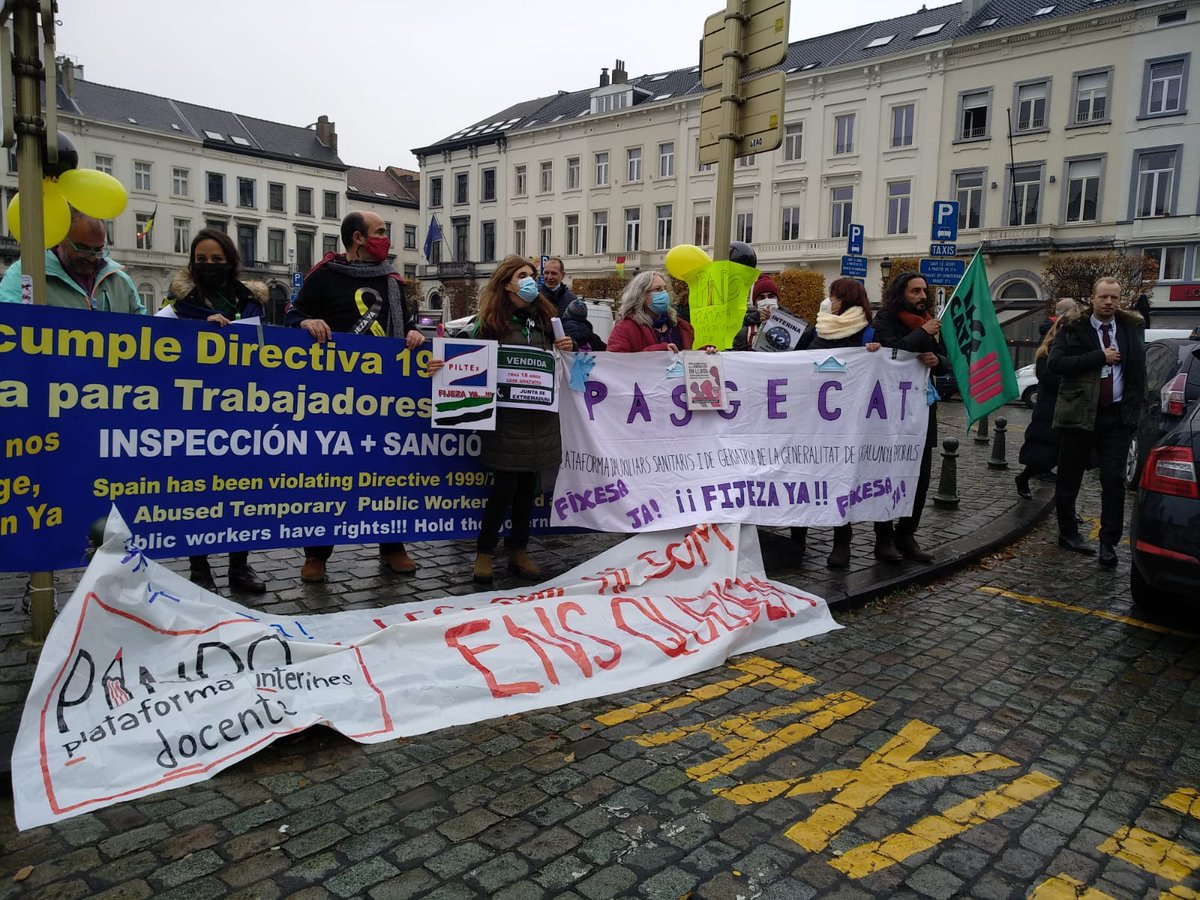 APiltex's tweet photo. 🇪🇺Seguimos en Bruselas. 🇪🇺

Los trabajadores temporales públicos en fraude de Ley nos merecemos un trato justo. ⚖️

@psoeex
@ppextremadura
@extremadura_por 
@CsExtremadura

#FijezaYa #SinEuropaEnLoPublico #NoIcetazo

@ceppt2021 https://t.co/qJRpBhfv5E