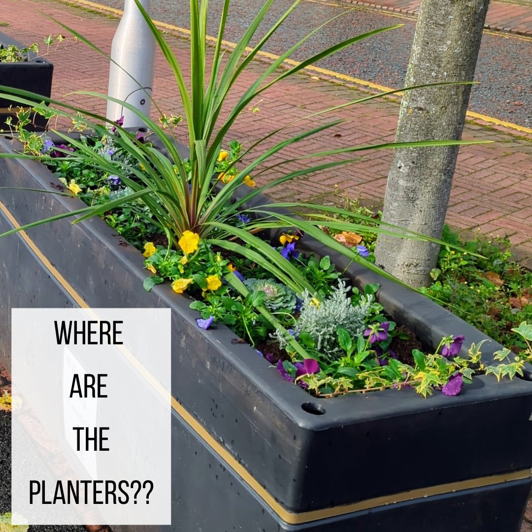 WilmslowTC's tweet photo. The eagle-eyed among you may have noticed that the planters on Cliff Road have moved...
...but has anyone spotted their new location? π
Thumbs up if you know! π
#relocationrelocation
#uprightisalright https://t.co/cWiRwxX9Ga