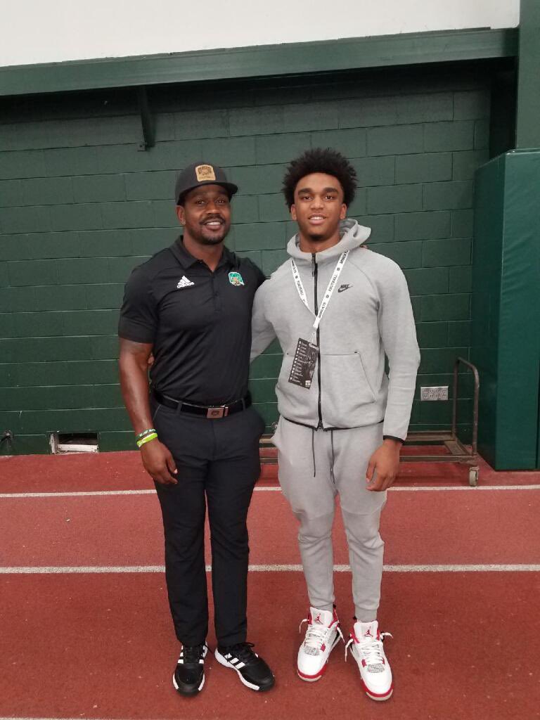 Had a great game day visit at Ohio University. Thanks to all the coaches for this opportunity and the invitation! @KylePollockOU <a href="/DLO614/">De'Angelo Smith</a> <a href="/OhioFootball/">Ohio Football</a>