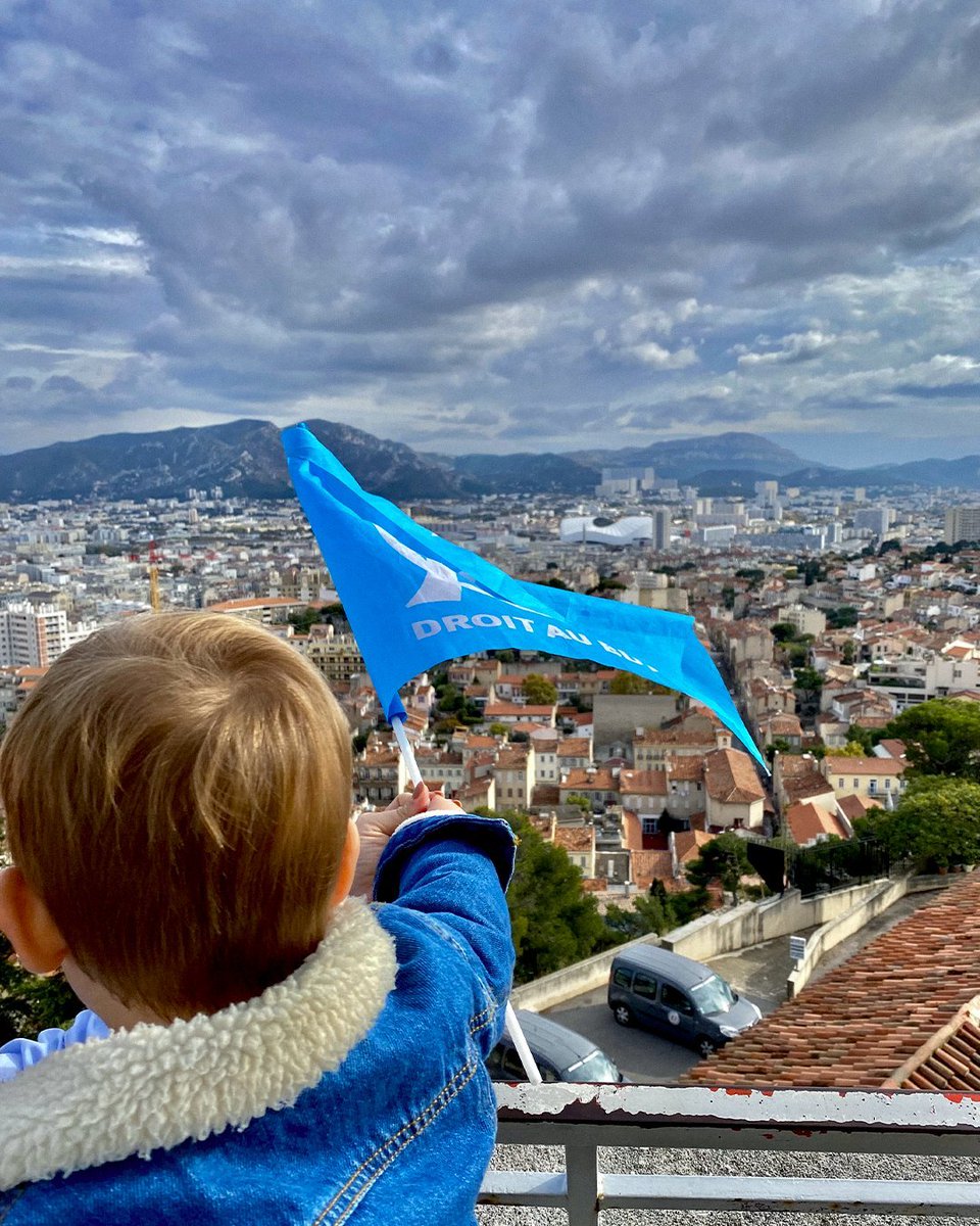 "شغف" #شعب_مارسيليا يتوارثه الأجيال! 💙

📸 | <a href="/alexlfcm/">Lefanclubmarseillais</a>