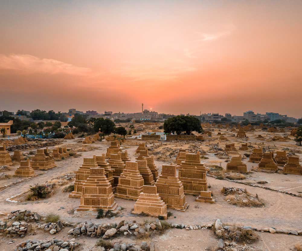 traveltomtom's tweet photo. Traveling to #Karachi? Here is your number one thing to do: Chaukhandi Tombs! 🇵🇰

Check out my complete guide with everything you need to know when you visit… 👇🏼

https://t.co/fb0cCrPFEE #pakistan https://t.co/ehYynO5D4U